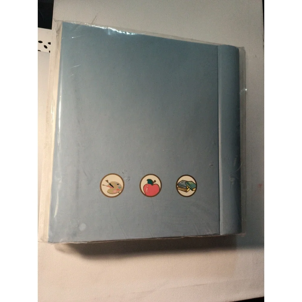 NEW! momAgenda School Years pocket binder portfolio • PreK-12th grade